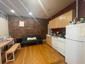 42 Anderson St in Boston, MA - Building Photo - Building Photo