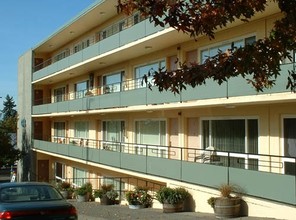 The Webster Apartments in Seattle, WA - Building Photo - Building Photo