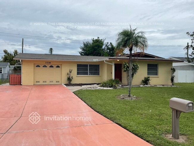 property at 3218 Oxford Dr W