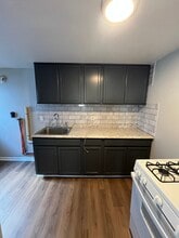 2 Leonard St in Amsterdam, NY - Building Photo - Building Photo