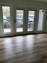 21 Vaughns Gap Rd in Nashville, TN - Foto de edificio - Building Photo