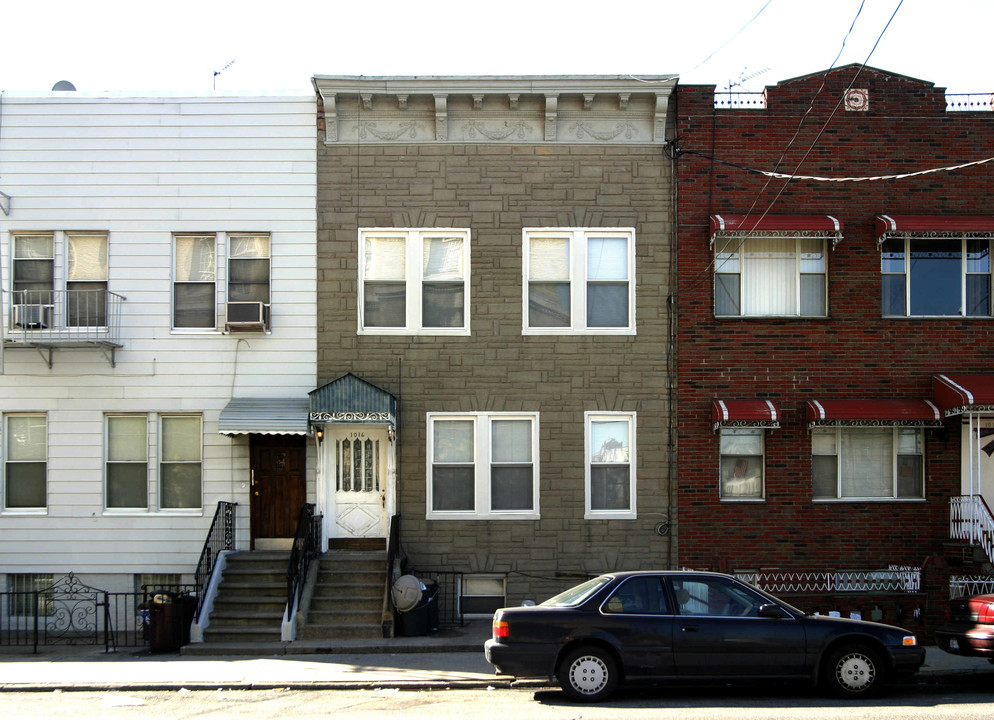 1016 59th St in Brooklyn, NY - Foto de edificio