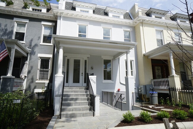 property at 2605 11th St NW