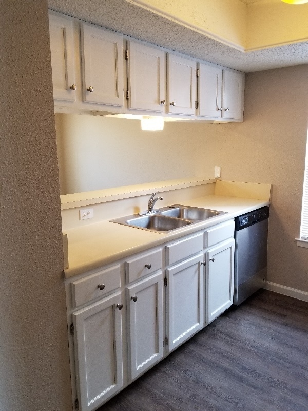 13140 Los Espanada St in San Antonio, TX - Building Photo - Building Photo