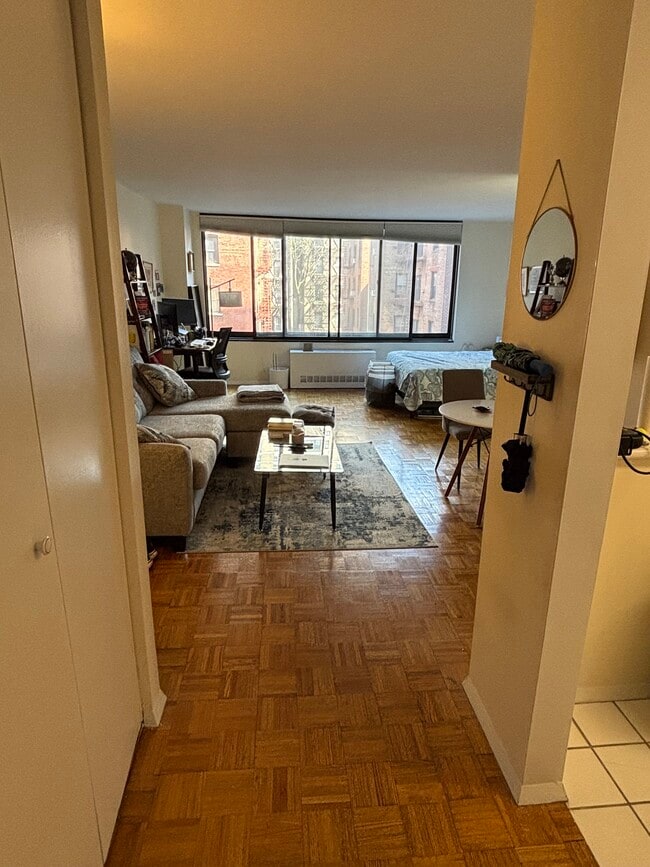 property at 215 W 95th St