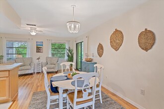 3636 Roslyn Rd in Venice, FL - Building Photo - Building Photo