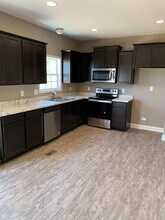 3110 Dominion Dr in Maryville, TN - Building Photo - Building Photo