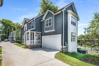 6121 Neighborly Ave in Nashville, TN - Building Photo - Building Photo