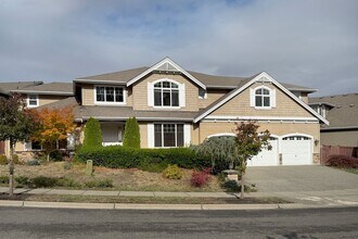 17124 6th Avenue W in Lynnwood, WA - Building Photo - Building Photo