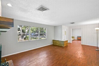 1819 Pinedale Rd in Edgewater, FL - Building Photo - Building Photo