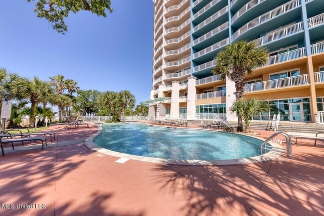 2228 Beach Dr, Unit 1208 in Gulfport, MS - Building Photo - Building Photo