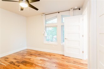 2509 Del Curto Rd in Austin, TX - Building Photo - Building Photo
