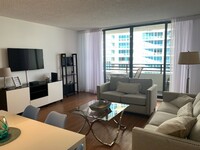 3505 S Ocean Dr, Unit 808 in Hollywood, FL - Foto de edificio - Building Photo