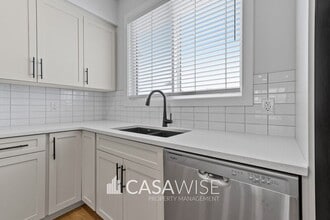 8127-8228 228 St NW in Edmonton, AB - Building Photo - Building Photo