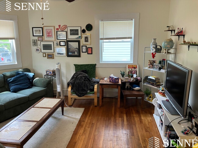 33 Jay St, Unit 1