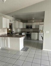 2401 SW 2nd Pl in Cape Coral, FL - Building Photo - Building Photo