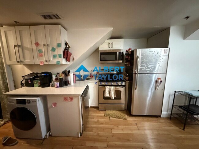 243 Northampton St, Unit 1 in Boston, MA - Building Photo - Building Photo