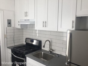 1017 S Kingsley Dr in Los Angeles, CA - Building Photo - Building Photo