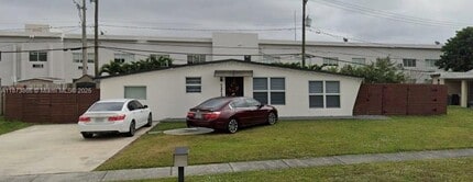 1212 E River Dr in Margate, FL - Building Photo - Building Photo