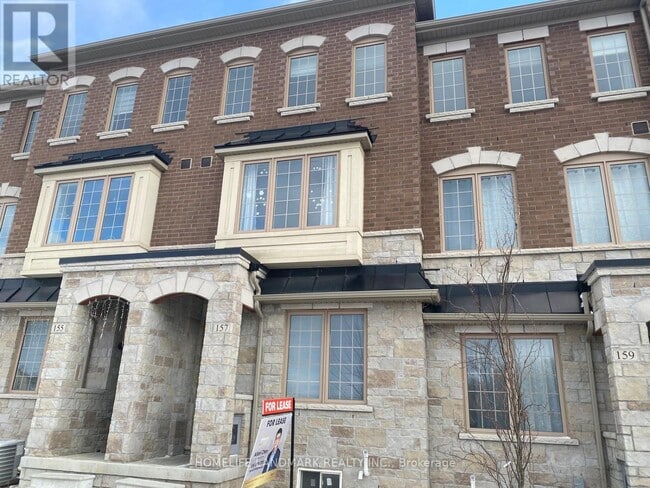 157 Rustle Woods Ave