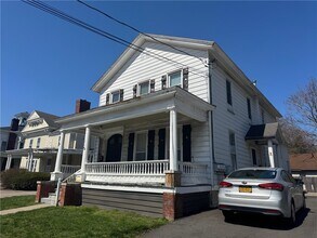 113 W Main St in Palmyra, NY - Building Photo - Building Photo