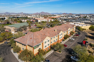 Furnished Studio - Phoenix in Phoenix, AZ - Building Photo - Building Photo