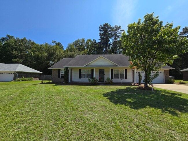 3275 Oleander Dr in Sumter, SC - Building Photo - Building Photo