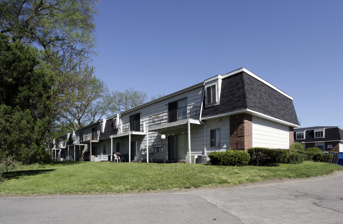 The Bristol in Elkhart, IN - Foto de edificio