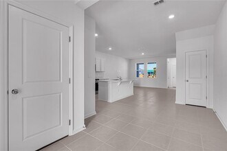 2705 Bevel Ln in Davenport, FL - Building Photo - Building Photo