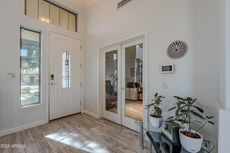 2418 E Glass Ln in Phoenix, AZ - Building Photo - Building Photo