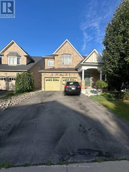 39 Arband Ave in Vaughan, ON - Building Photo
