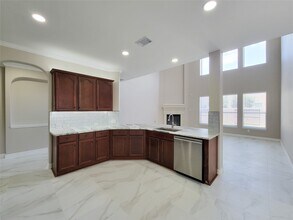 11130 Celano Dr in Richmond, TX - Foto de edificio - Building Photo