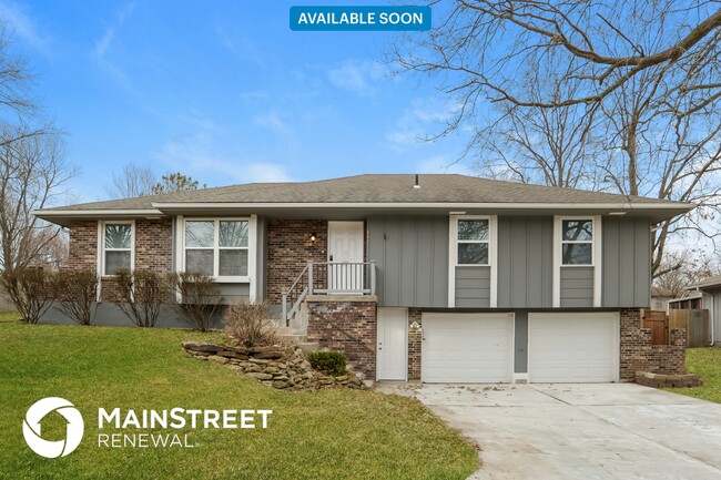 property at 417 NE Colonial Ct