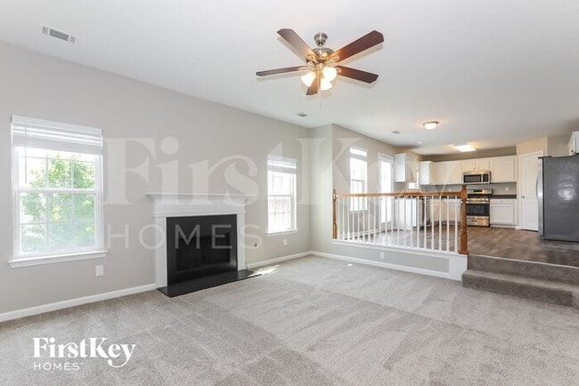 4382 Beaver Tree St in Loganville, GA - Building Photo - Building Photo
