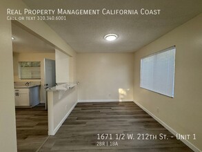1671 1/2 W 212th St in Torrance, CA - Building Photo - Building Photo