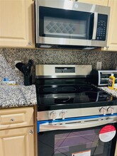 6340 NW 114th Ave, Unit 101 in Doral, FL - Building Photo - Building Photo