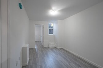 346 Monticello St, Unit A in San Francisco, CA - Foto de edificio - Building Photo
