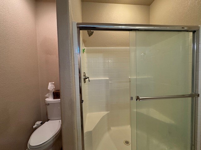 1486 Riverfront Dr in Bullhead City, AZ - Foto de edificio - Building Photo