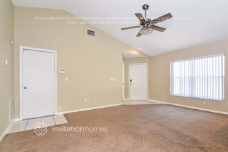 22629 St Thomas Cir in Lutz, FL - Building Photo - Building Photo