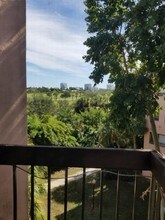 1900 N Congress Ave-Unit -408 in West Palm Beach, FL - Building Photo - Building Photo
