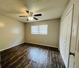 131 Wall St in Warner Robins, GA - Building Photo - Building Photo