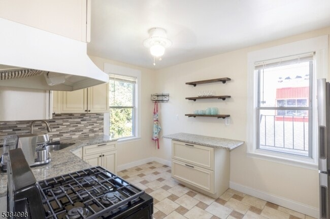 617 Washington Ave in Belleville, NJ - Building Photo - Building Photo