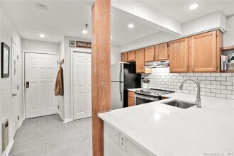25 Grand St in Norwalk, CT - Building Photo - Building Photo