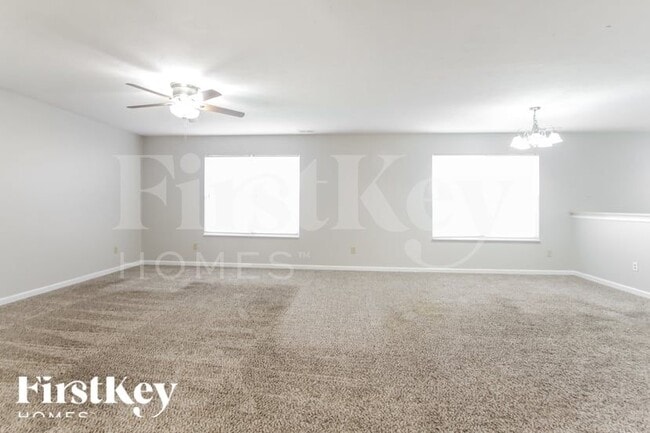 8542 Sansa St in Indianapolis, IN - Foto de edificio - Building Photo