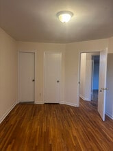 99-47 62nd Rd in Queens, NY - Foto de edificio - Building Photo