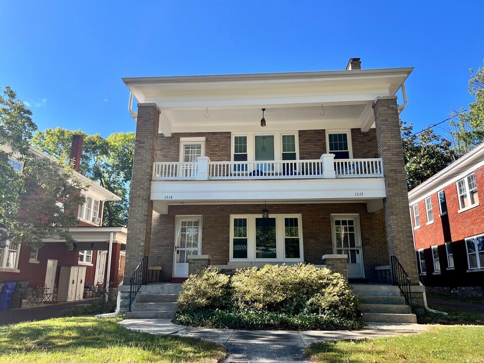 1312 Fontaine Rd, Unit 1312 in Lexington, KY - Building Photo