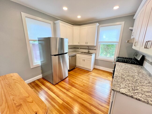 57 Forest St, Unit 2