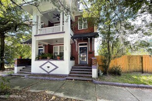 148 W 6th St in Jacksonville, FL - Building Photo