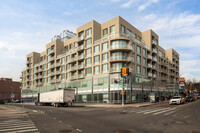 The Elm West in Elmhurst, NY - Foto de edificio - Primary Photo