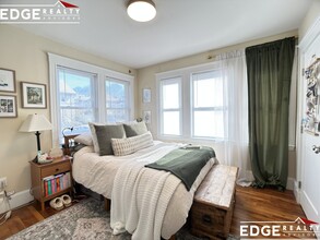 58 Hunnewell Ave, Unit 1 in Boston, MA - Building Photo - Building Photo